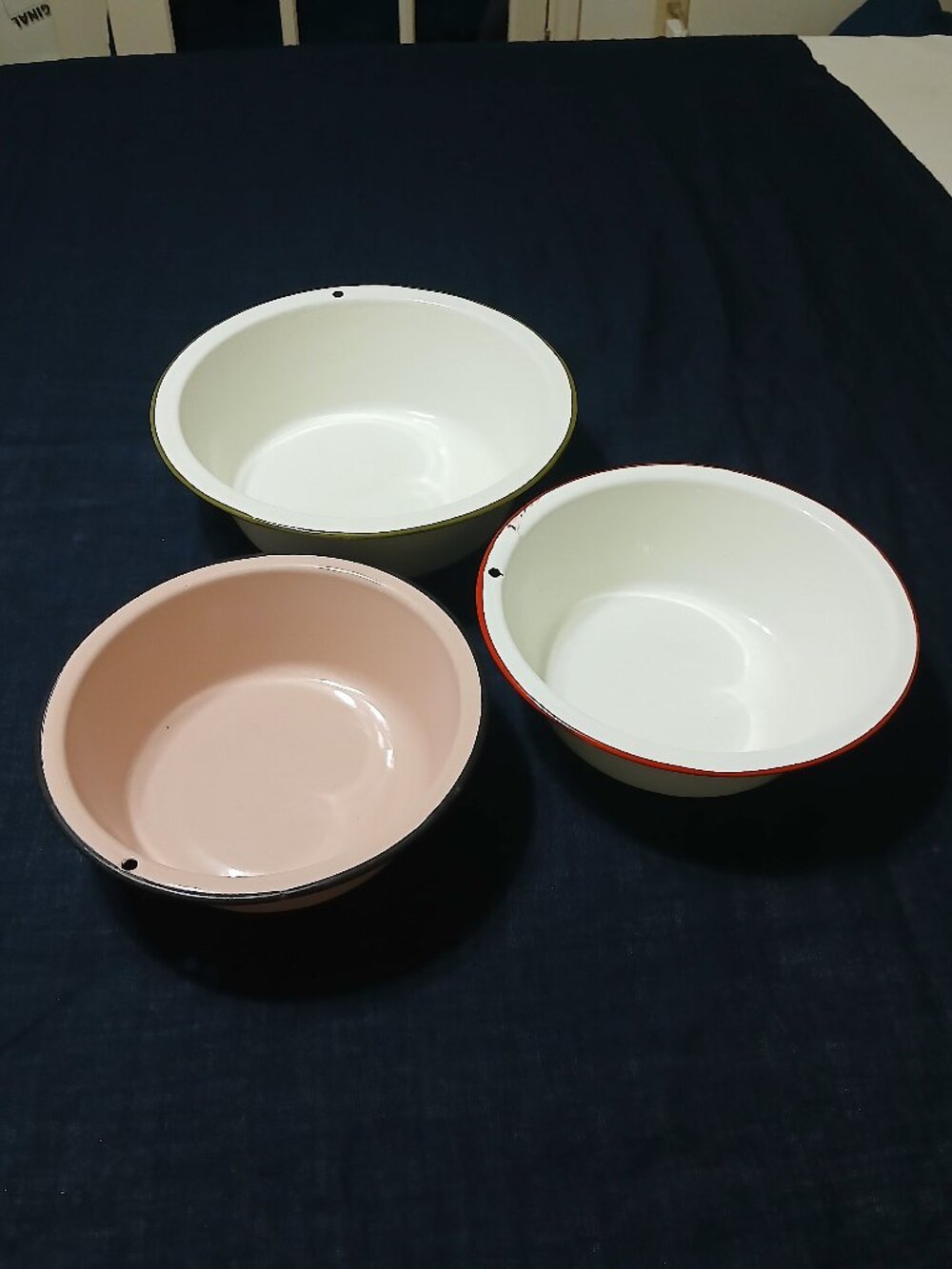 Vintage Enamelware Mixing Bowl Set 3 Pink Blue White Red Green Hanging Rim